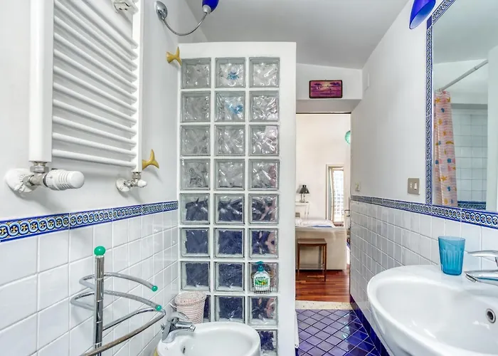 Appartement Maggiore 145 With Private Garden - Rione Monti Rome