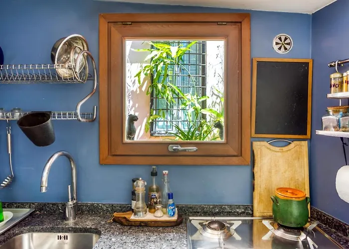 Maggiore 145 With Private Garden - Rione Monti Appartement Rome